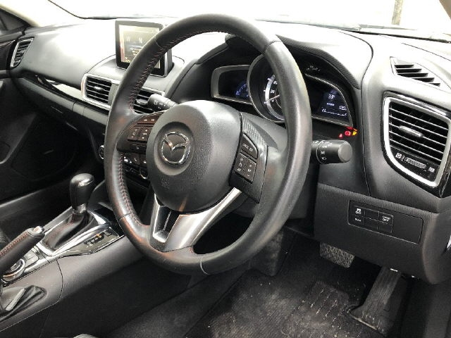 MAZDA AXELA 2014
