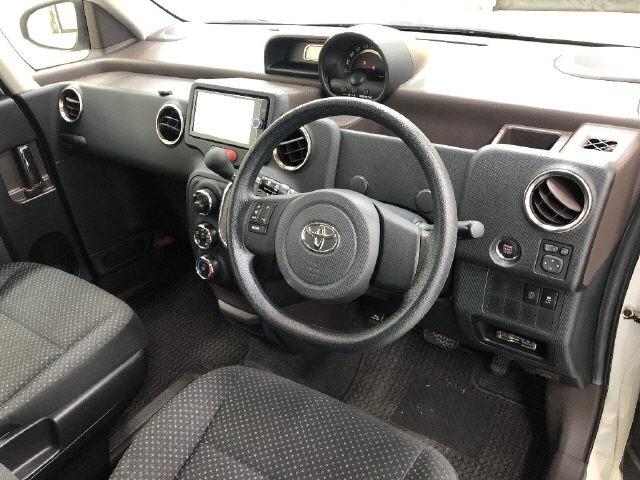 TOYOTA SPADE 2014