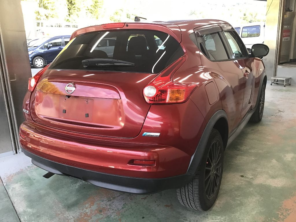 NISSAN JUKE 2011