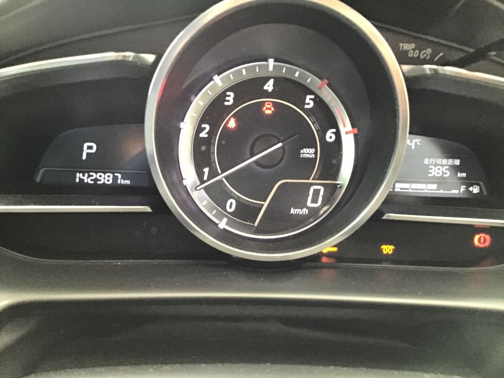 MAZDA DEMIO 2015