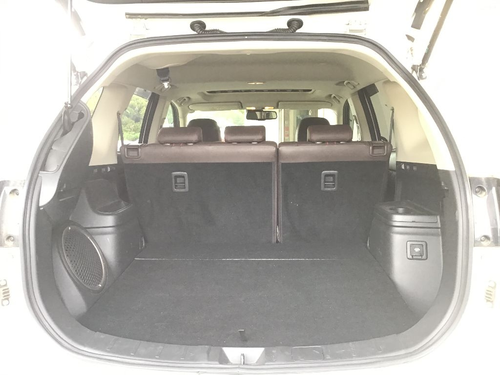 MITSUBISHI OUTLANDER PHEV 2016