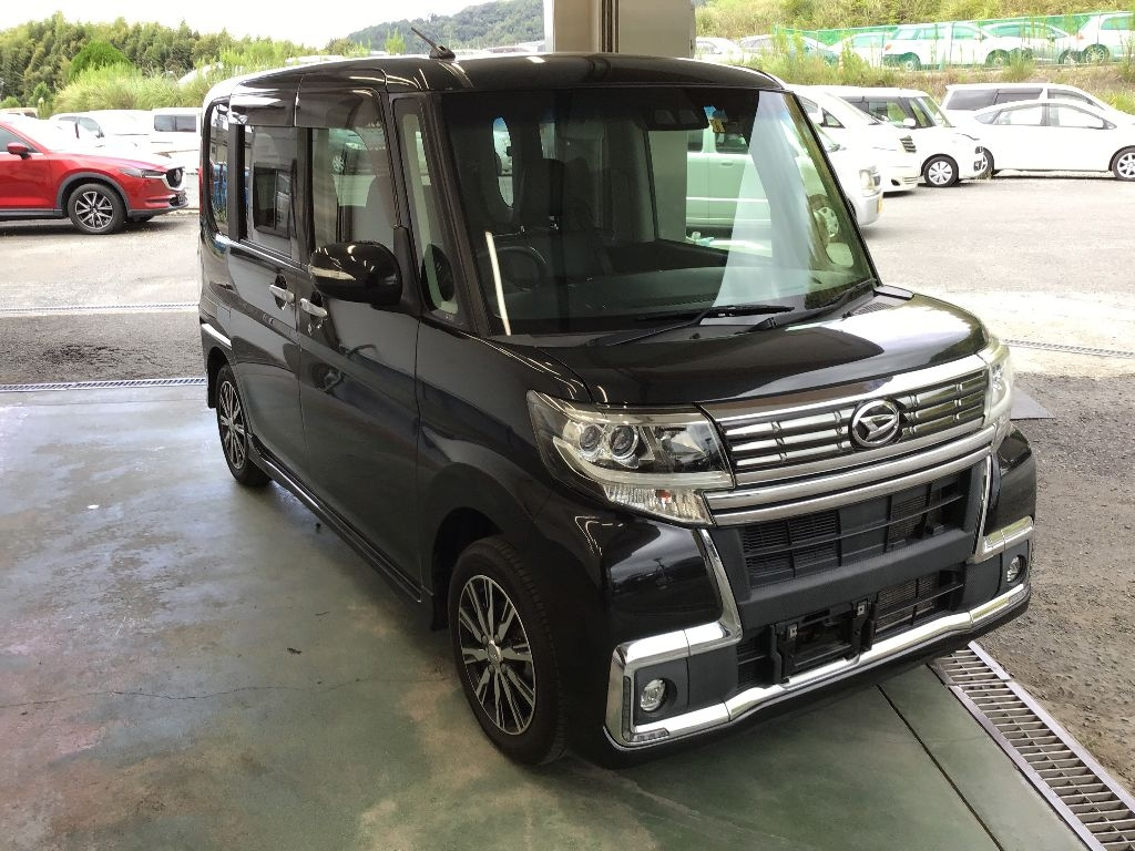 DAIHATSU TANTO 2017