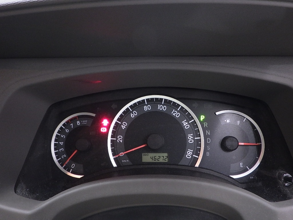 TOYOTA ISIS 2014