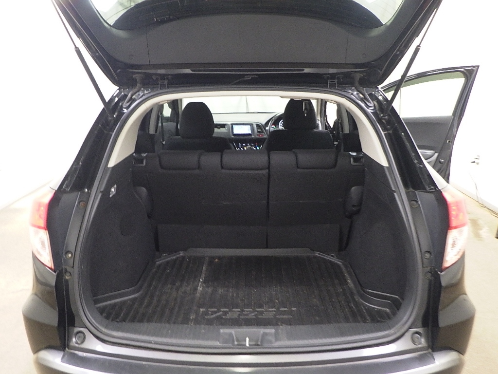 HONDA VEZEL 2014