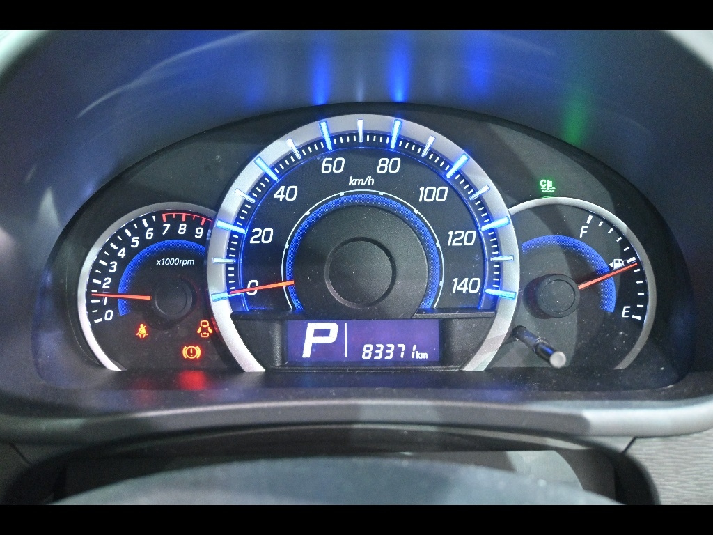 SUZUKI WAGON R 2013