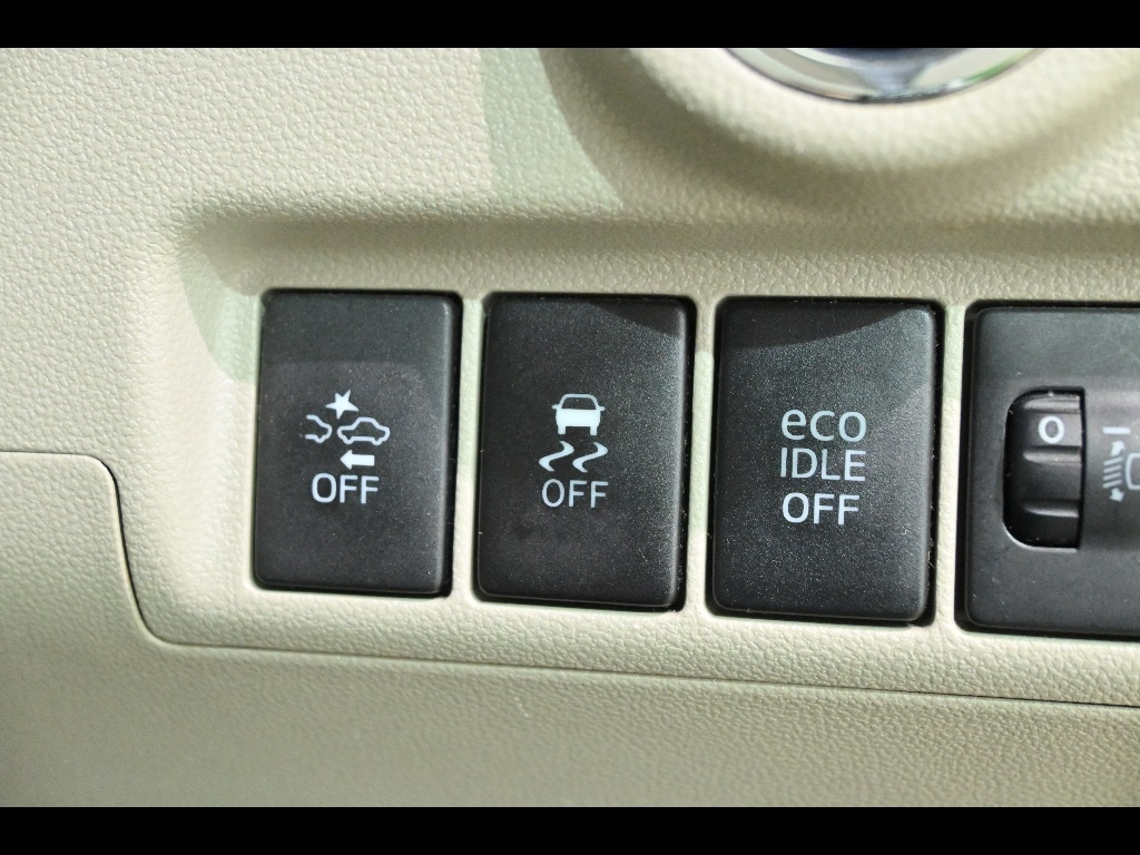 DAIHATSU MOVE 2016