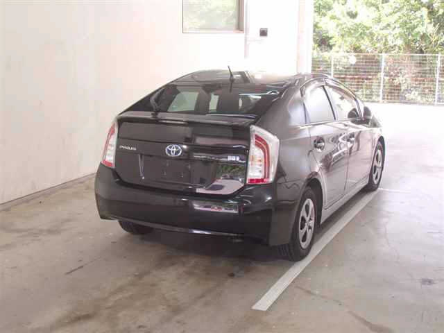 TOYOTA PRIUS 2012