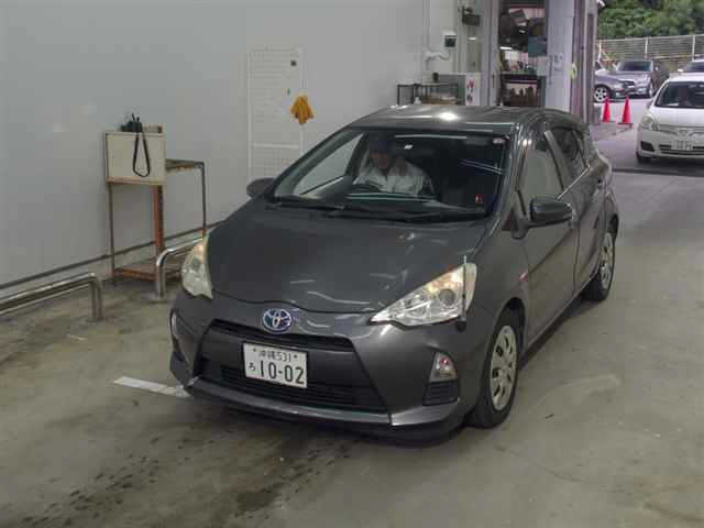 TOYOTA AQUA 2012