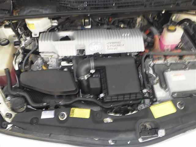 TOYOTA PRIUS 2011