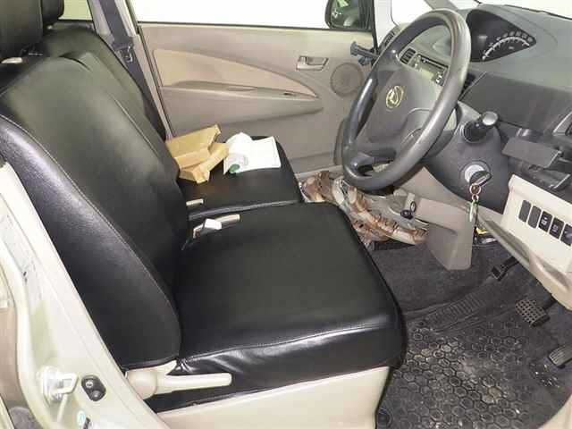 DAIHATSU MOVE 2013