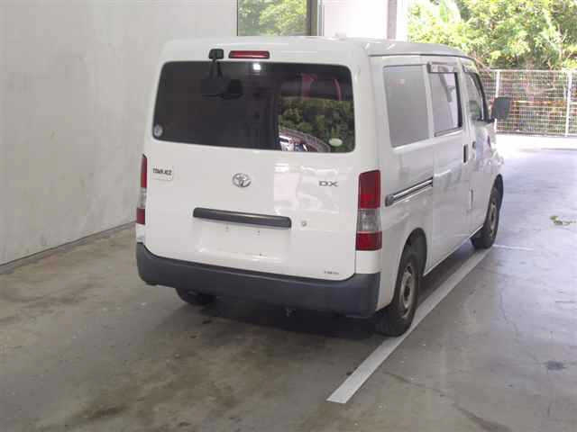 TOYOTA TOWN ACE VAN 2011