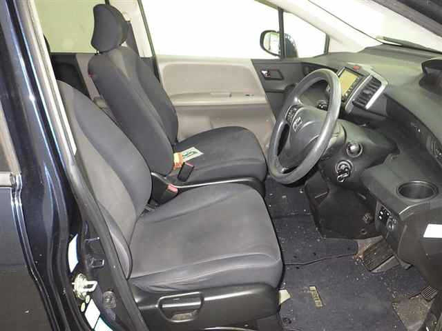 HONDA FREED 2009