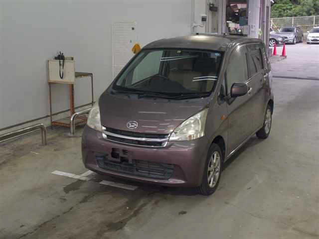 DAIHATSU MOVE 2011