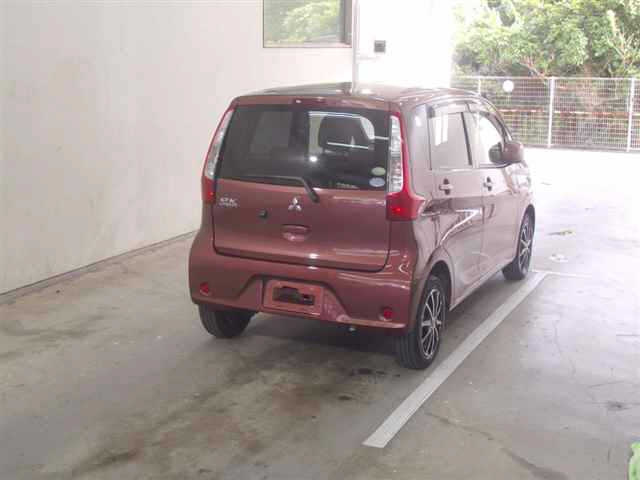MITSUBISHI EK WAGON 2013
