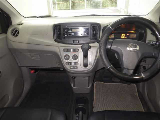 DAIHATSU MIRA E S 2013