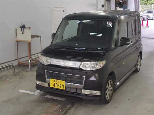 DAIHATSU TANTO 2008
