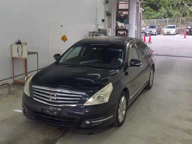 NISSAN TEANA 2011