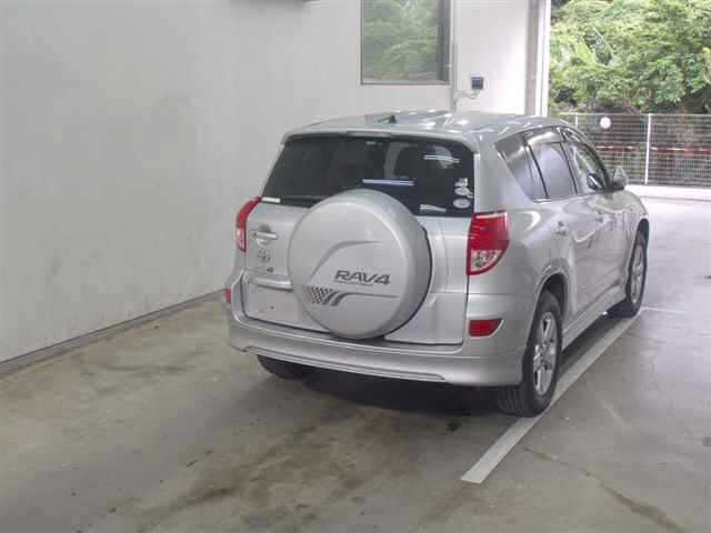 TOYOTA RAV4 2008