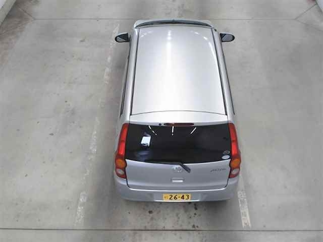 DAIHATSU MIRA 2010