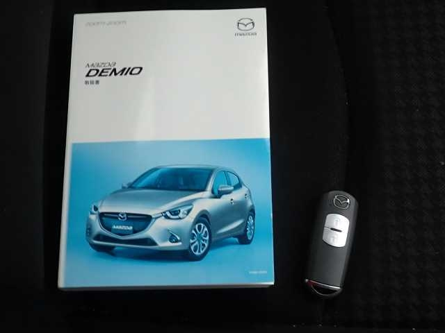 MAZDA DEMIO 2017