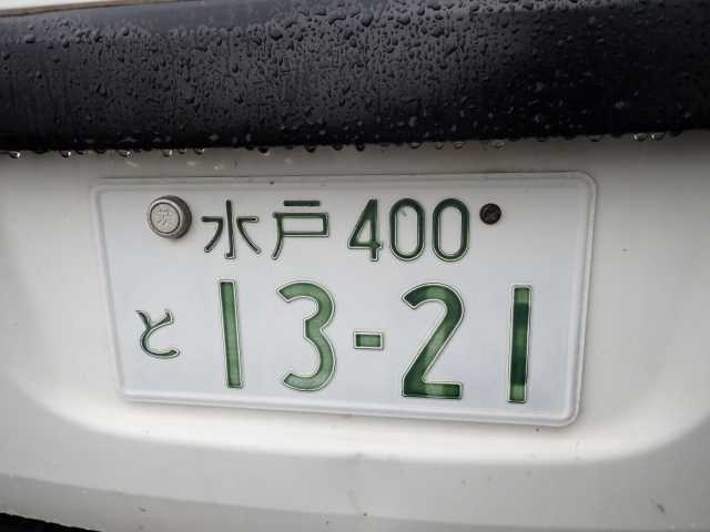 NISSAN AD 2012