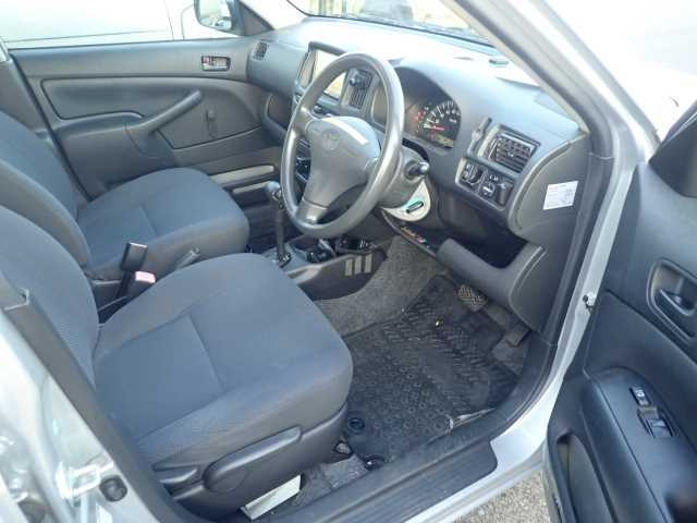 TOYOTA PROBOX 2013