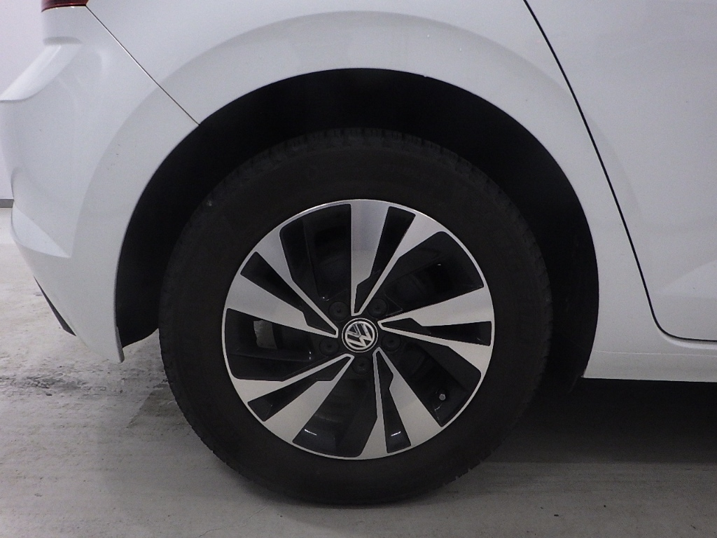 VOLKSWAGEN POLO 2018