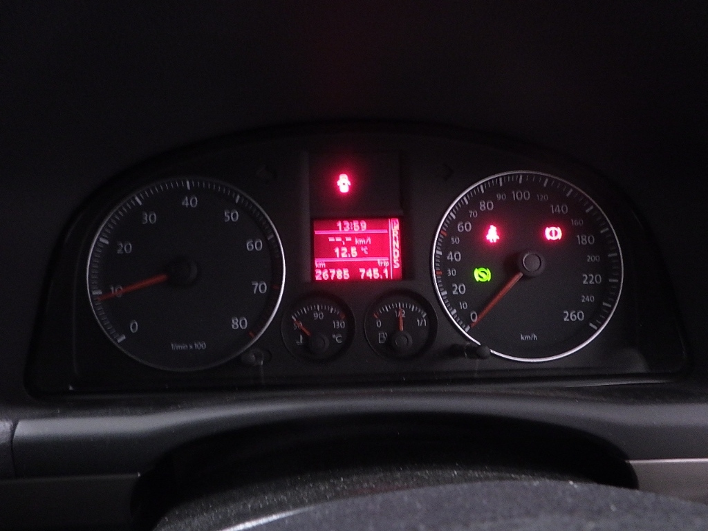 VOLKSWAGEN GOLF TOURAN 2008