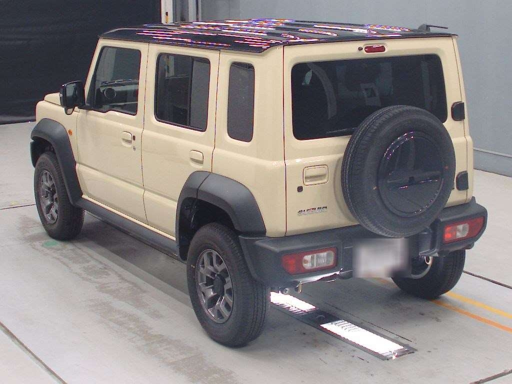 SUZUKI JIMNY NOMADE 2025