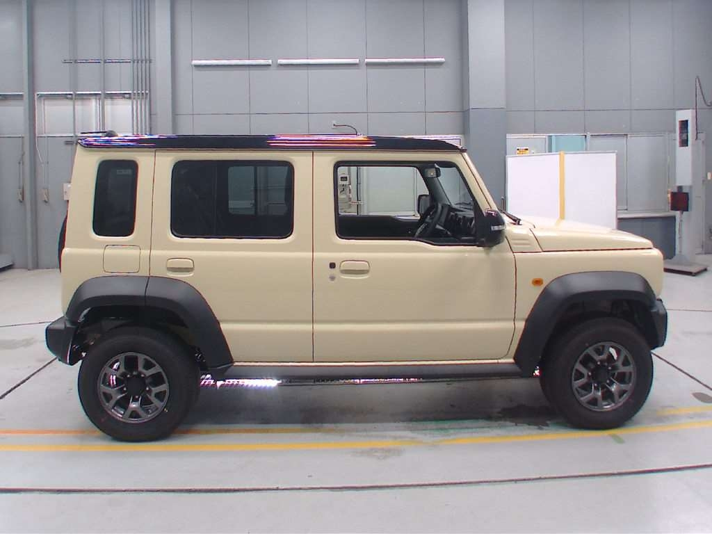 SUZUKI JIMNY NOMADE 2025
