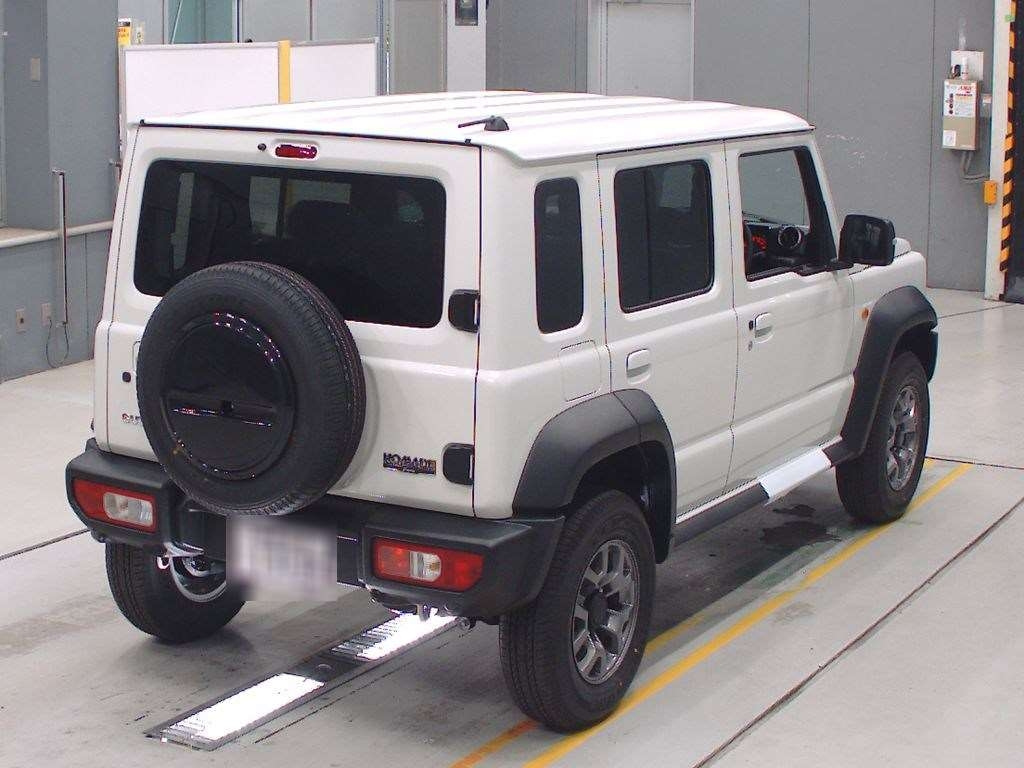 SUZUKI JIMNY NOMADE 2025
