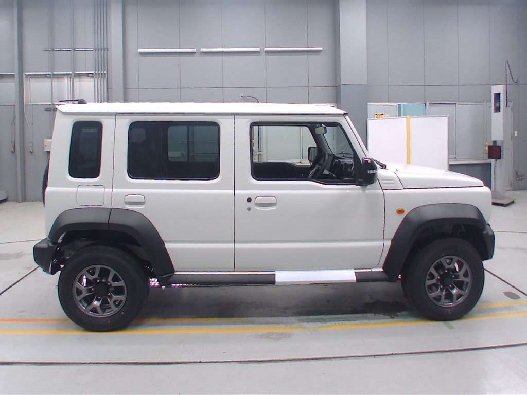 SUZUKI JIMNY NOMADE 2025