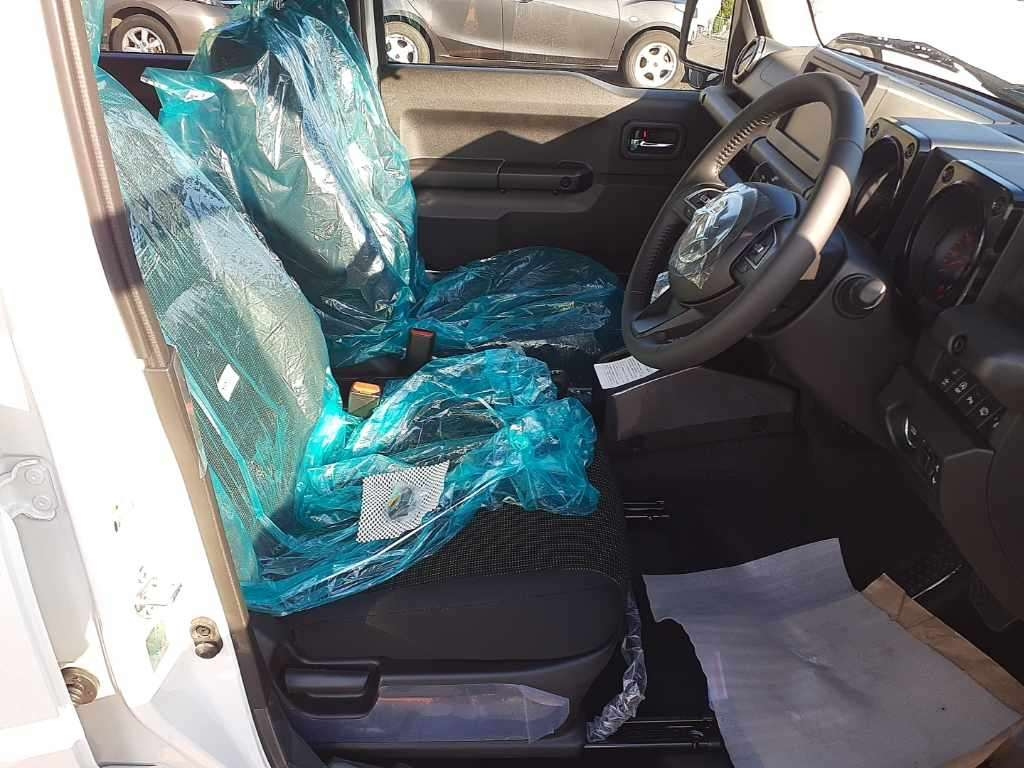 SUZUKI JIMNY NOMADE 2025