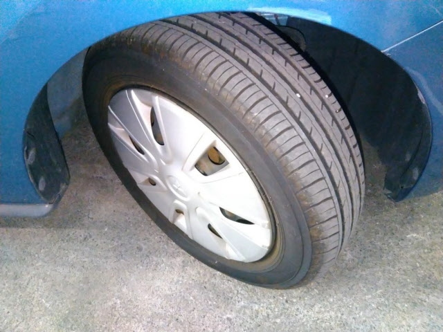 MITSUBISHI MIRAGE 2012