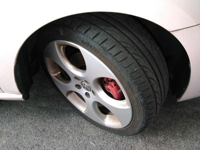 VOLKSWAGEN POLO 2011