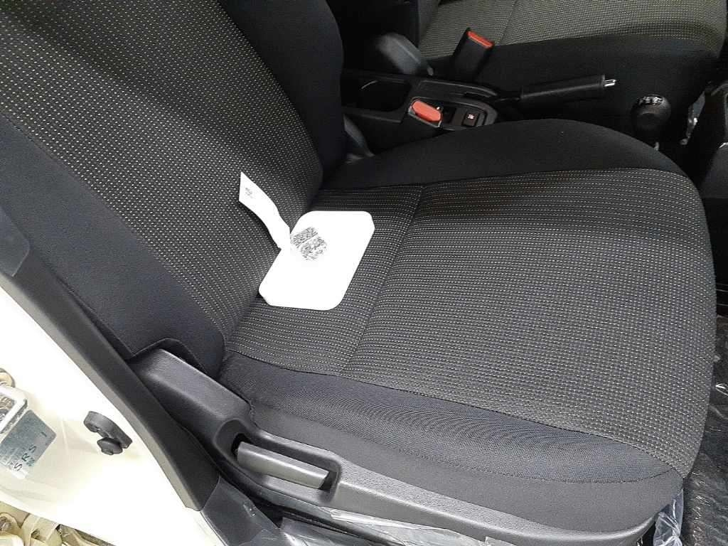 SUZUKI JIMNY NOMADE 2025