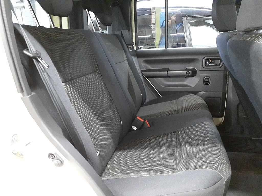 SUZUKI JIMNY NOMADE 2025