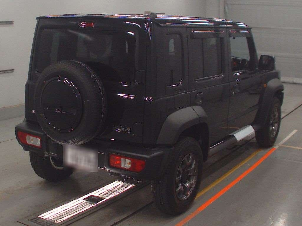 SUZUKI JIMNY NOMADE 2025
