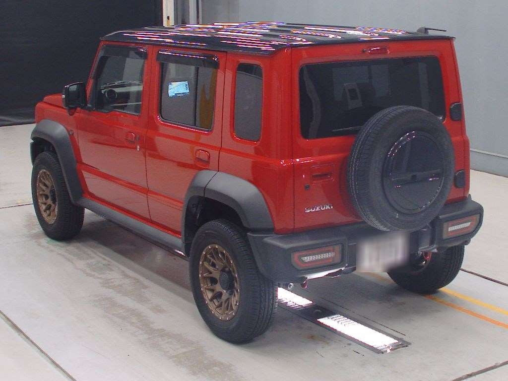 SUZUKI JIMNY NOMADE 2025