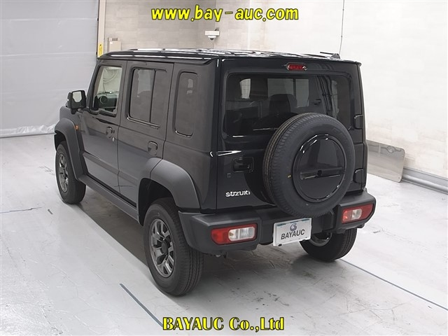 SUZUKI JIMNY NOMADE 2025