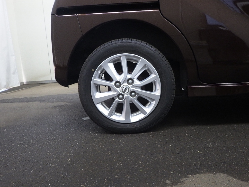 NISSAN DAYZ ROOX 2015