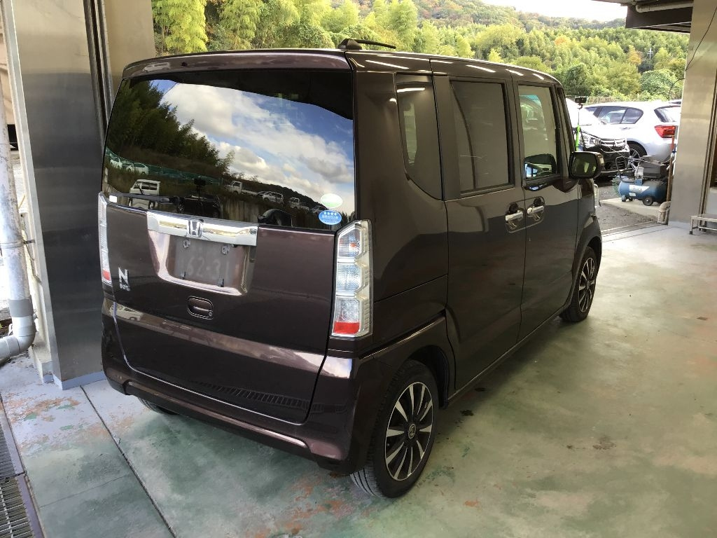 HONDA N BOX 2017