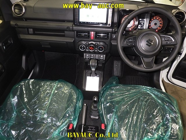 SUZUKI JIMNY NOMADE 2025