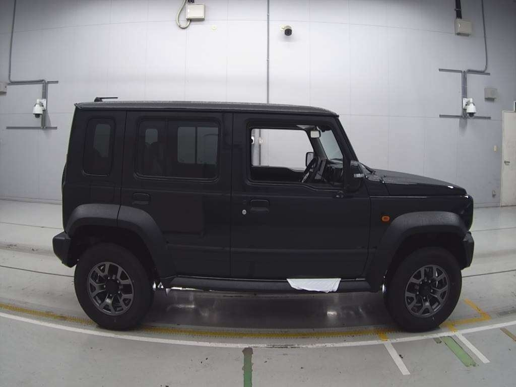 SUZUKI JIMNY NOMADE 2025