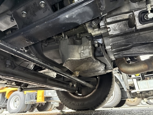 MITSUBISHI CANTER 2018