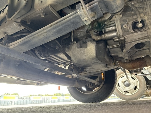 MITSUBISHI CANTER 2013