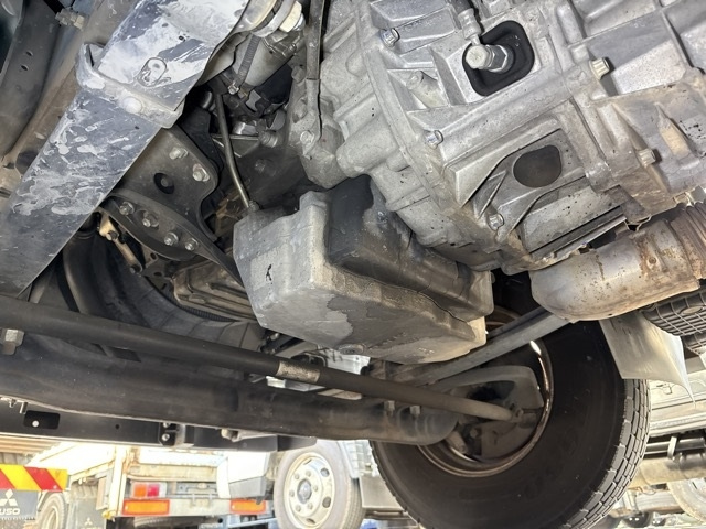 MITSUBISHI CANTER 2018