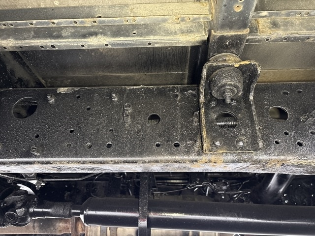 MITSUBISHI ROSA 2016