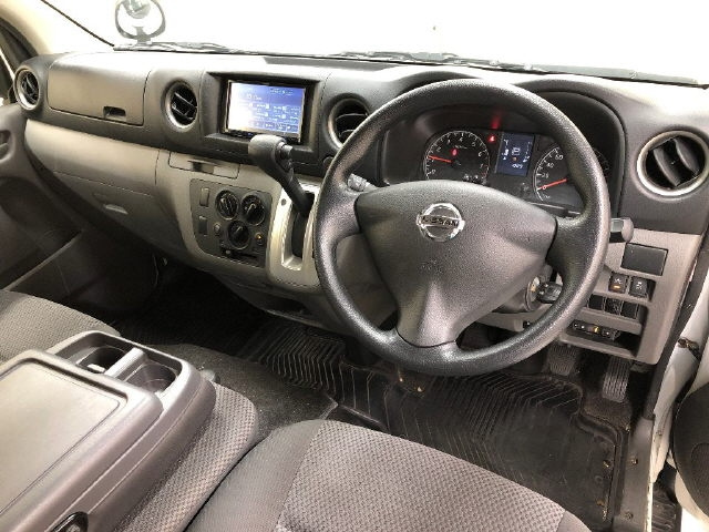 NISSAN CARAVAN VAN 2020