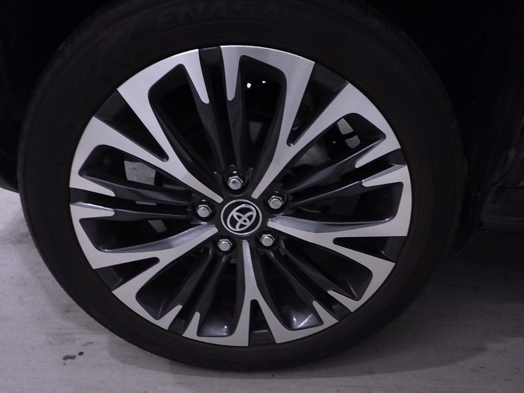 TOYOTA YARIS CROSS 2020